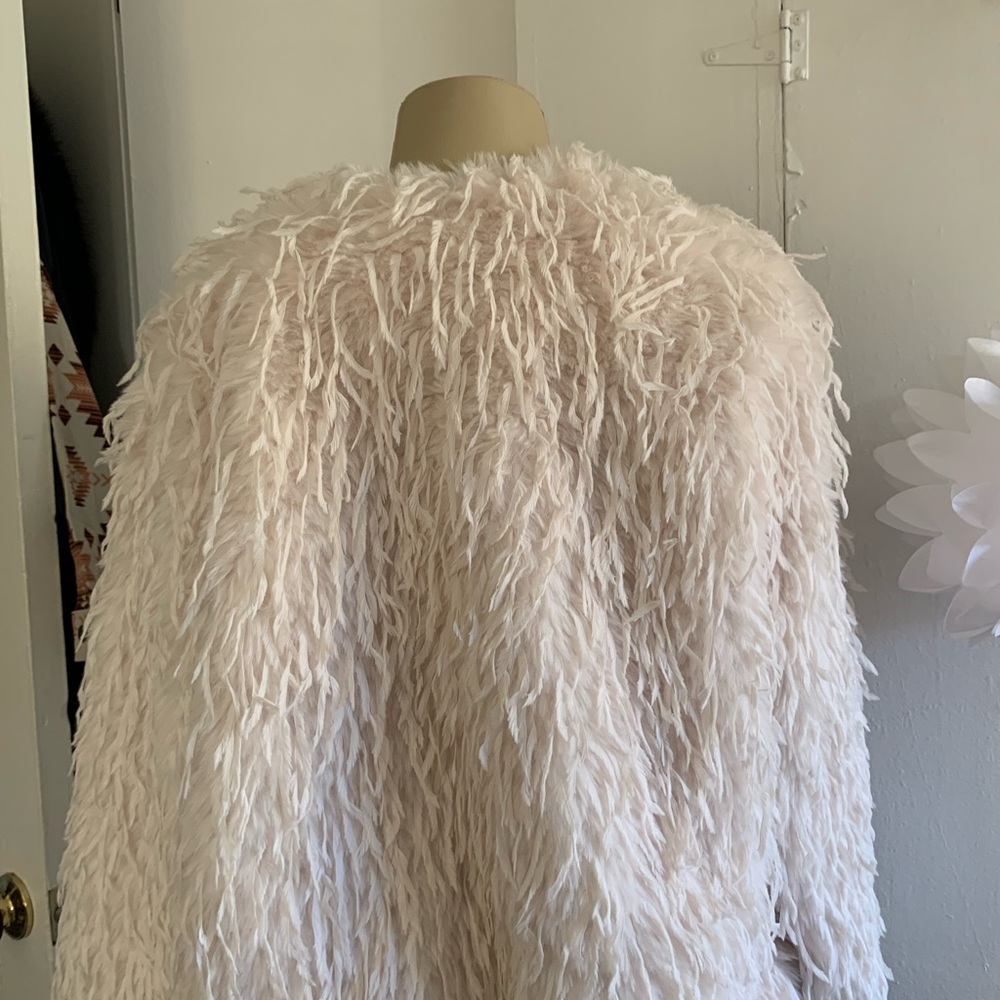 Women's Cream Faux Fur Jacket - Picture 3 of 4